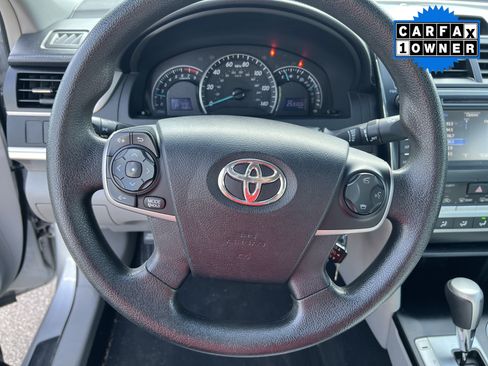 Used 2014 Toyota Camry LE FWD image 8