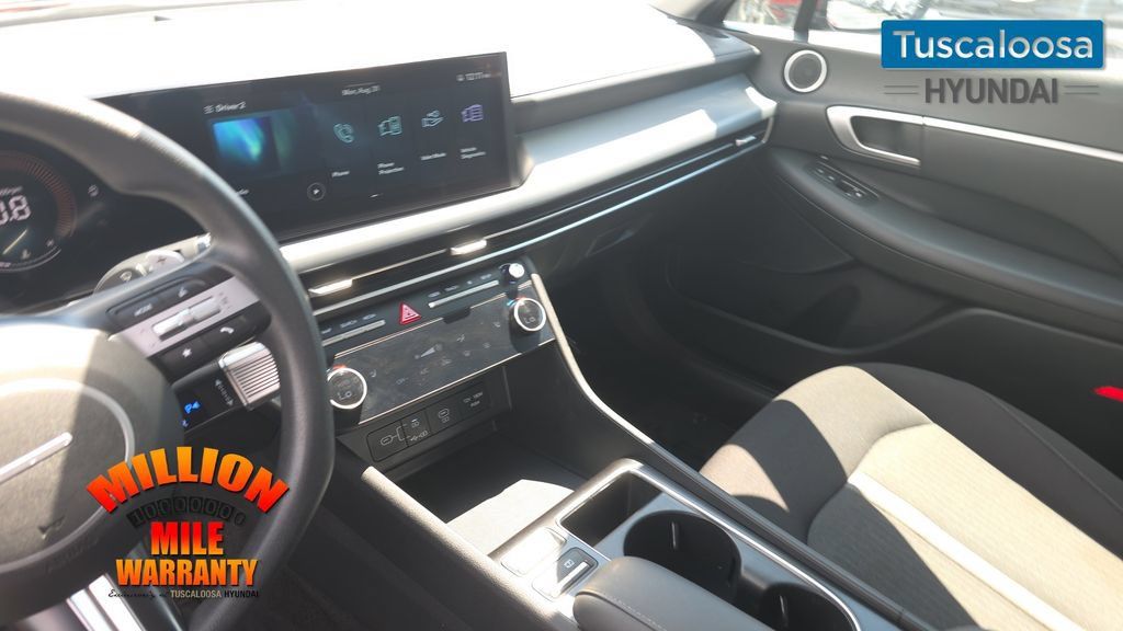 Used 2025 Hyundai Sonata SEL FWD image 22