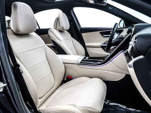 Certified 2022 Mercedes-Benz C 300 Sedan image 9