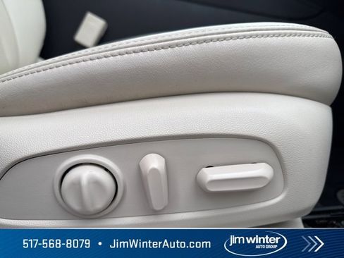 Certified 2023 Buick Enclave Essence w/ Experience Buick Package image 17