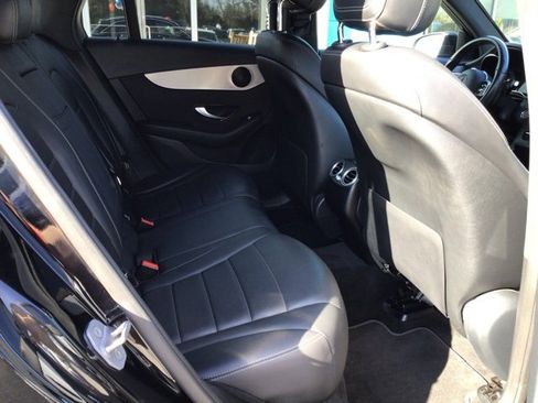 Used 2021 Mercedes-Benz GLC 300 GLC 300 image 17