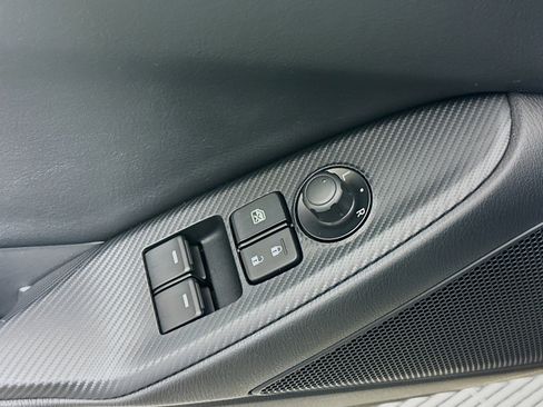 Used 2025 MAZDA MX-5 Miata Club RWD image 15