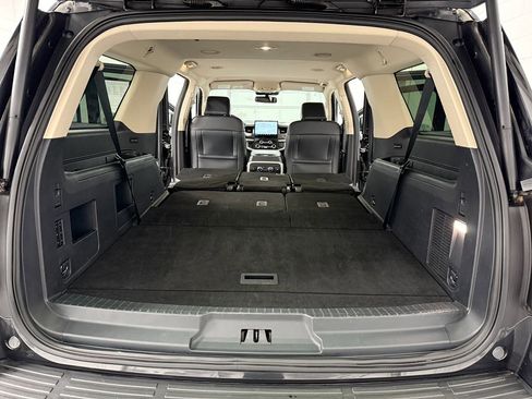 Used 2024 Ford Expedition Max XLT image 34