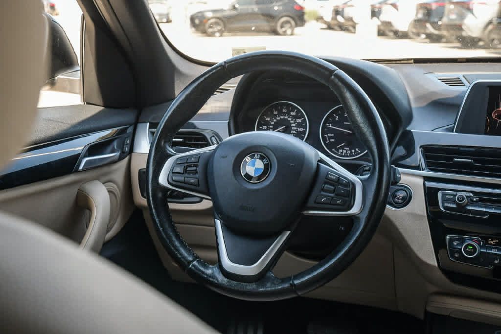Used 2017 BMW X1 xDrive28i AWD/4WD image 13