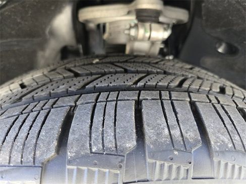 Used 2021 BMW X7 xDrive40i w/ Premium Package image 9