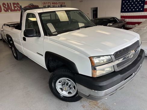 Used 2004 Chevrolet Silverado 2500 W/T RWD image 5