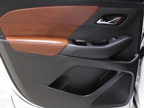 Used 2018 Chevrolet Traverse High Country image 22