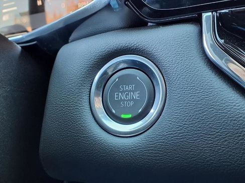 New 2026 GMC Canyon Elevation image 9