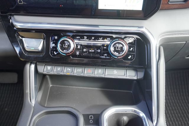 Used 2026 GMC Sierra 3500 Denali Ultimate AWD/4WD image 47
