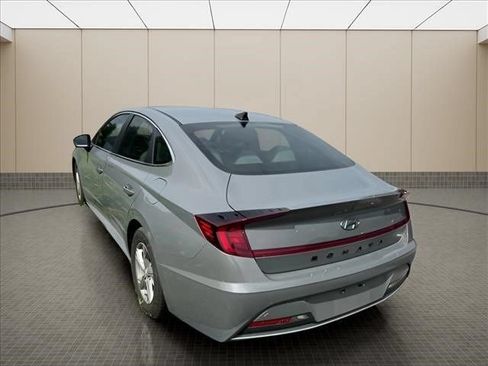 Used 2023 Hyundai Sonata SE FWD image 18