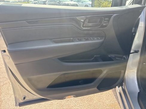 Used 2025 Honda Odyssey Touring image 10
