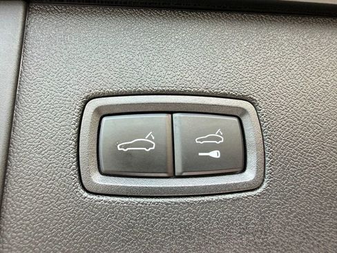 Used 2023 Porsche Cayenne GTS AWD/4WD image 28
