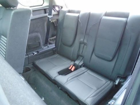 Used 2020 Land Rover Discovery Sport S image 13