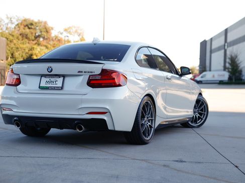 Used 2015 BMW M235i Coupe image 49