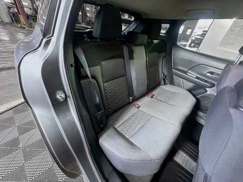 Certified 2025 Nissan Kicks SV AWD/4WD image 21