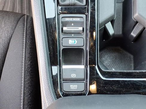 Used 2023 Honda Accord Sport image 15