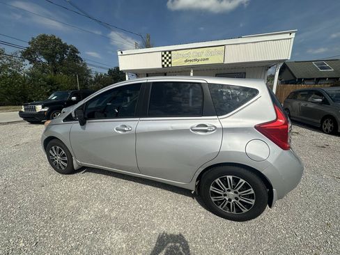 Used 2015 Nissan Versa Note S Plus FWD image 3
