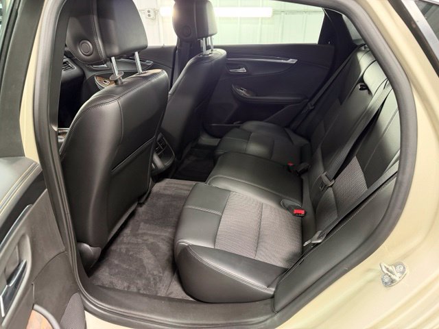 Used 2014 Chevrolet Impala LT FWD image 8