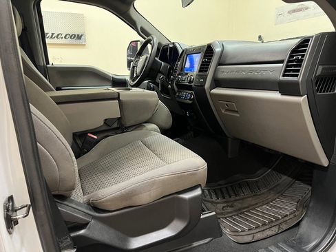 Used 2021 Ford F250 XLT AWD/4WD image 35