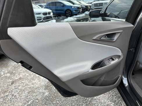 Used 2016 Chevrolet Malibu LT w/ Driver Confidence Package image 13