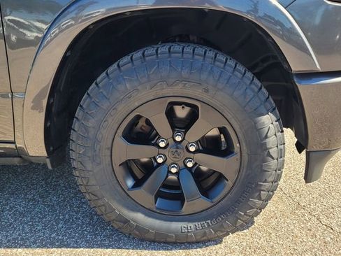 Used 2021 RAM 1500 Limited w/ Night Edition image 11