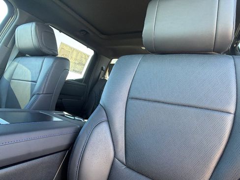 New 2026 Toyota Tundra Platinum AWD/4WD image 11
