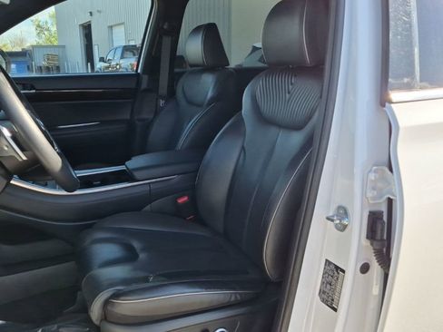 Used 2025 Hyundai Palisade Calligraphy image 10