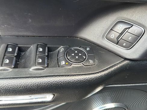 Used 2021 Ford Expedition Max Limited image 21