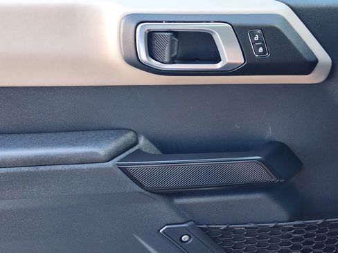 Used 2024 Ford Bronco Wildtrak image 27