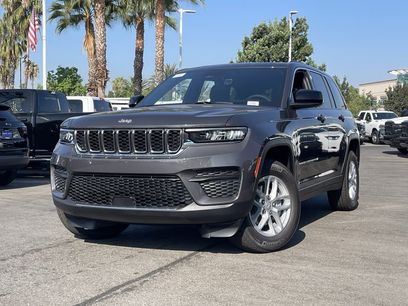 New 2025 Jeep Grand Cherokee Laredo X