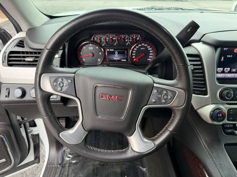 Used 2016 GMC Yukon SLE w/ HD Trailering Package AWD/4WD image 30