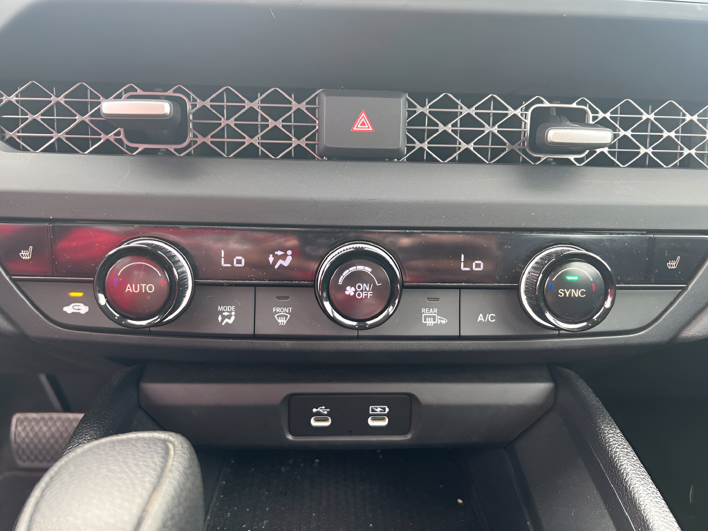 Used 2023 Honda Accord EX image 25