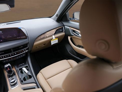 Certified 2025 Cadillac CT5 Premium Luxury image 24