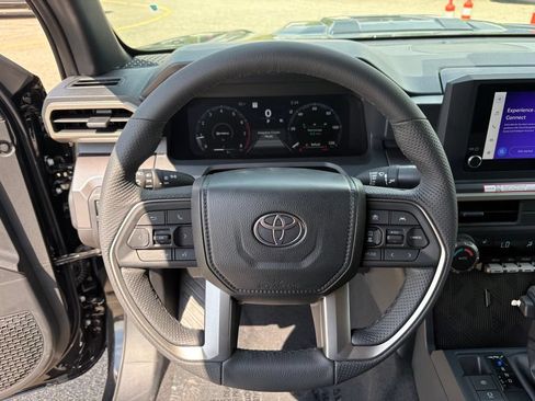 New 2026 Toyota Tacoma TRD Sport AWD/4WD image 33