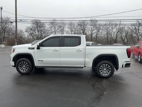 Used 2021 GMC Sierra 1500 AT4 w/ AT4 Premium Package image 9