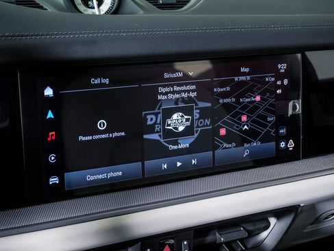 Certified 2025 Porsche Cayenne Coupe image 22