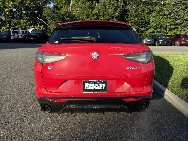 New 2026 Alfa Romeo Stelvio Sprint w/ Convenience Package AWD/4WD image 7