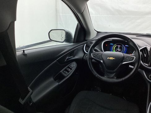 Used 2017 Chevrolet Volt LT w/ Comfort Package image 32