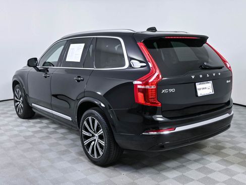 Used 2023 Volvo XC90 B6 Plus AWD/4WD image 3