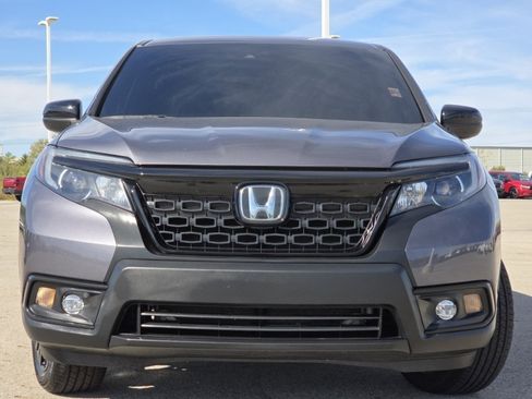Used 2021 Honda Passport Sport image 12