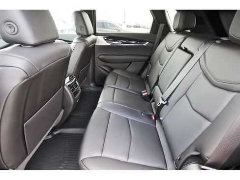 New 2025 Cadillac XT5 Premium Luxury w/ Technology Package image 7