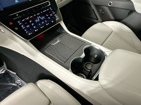 New 2026 Maserati Grecale Modena AWD/4WD image 13