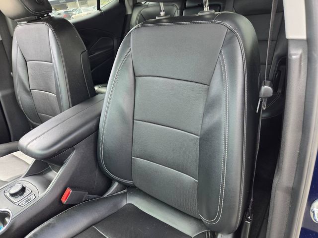 Used 2023 GMC Terrain SLT AWD/4WD image 8