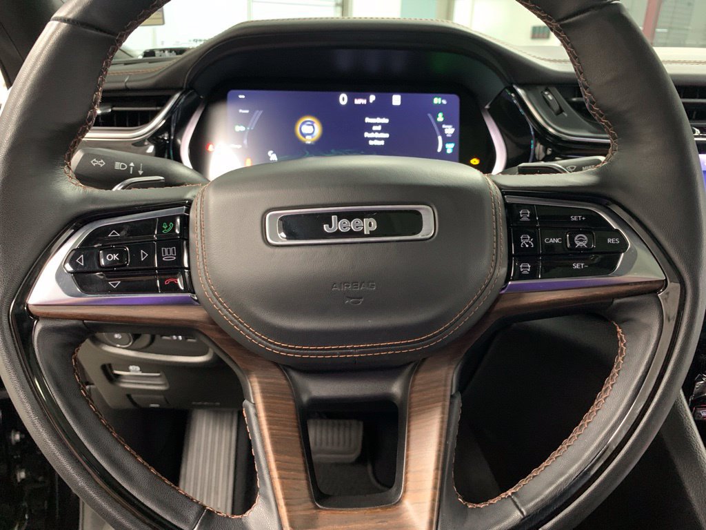 Certified 2023 Jeep Grand Cherokee Summit w/ Advanced Protech Group IV AWD/4WD image 23
