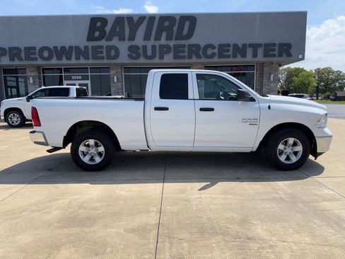 Used 2024 RAM 1500 Classic SLT image 11