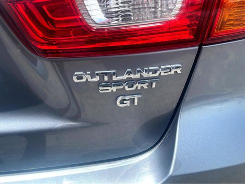 Used 2019 Mitsubishi Outlander Sport GT image 8
