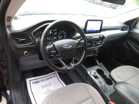 Used 2022 Ford Escape SE w/ Convenience Package AWD/4WD image 17