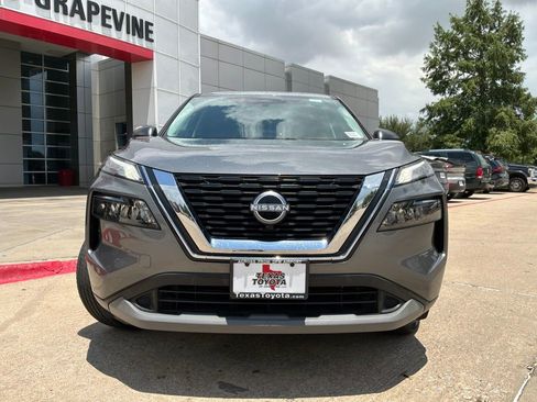 Used 2023 Nissan Rogue S FWD image 3