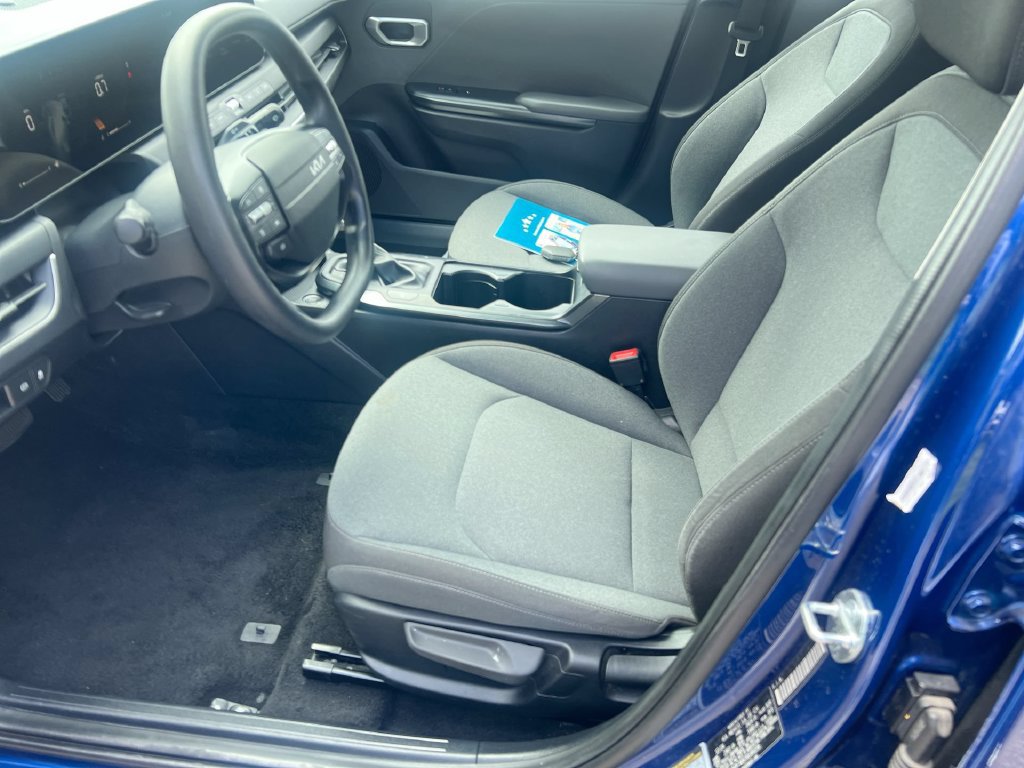 Used 2025 Kia K4 FWD image 13