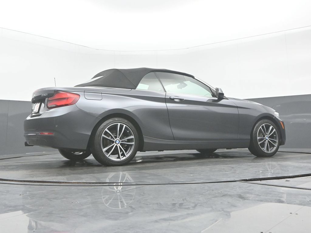 Used 2018 BMW 230i xDrive Convertible AWD/4WD image 28